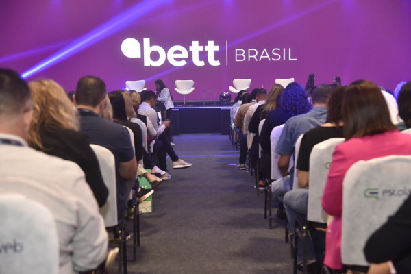 Associados do SINEPE/RS garantem descontos para a Bett Brasil 2026